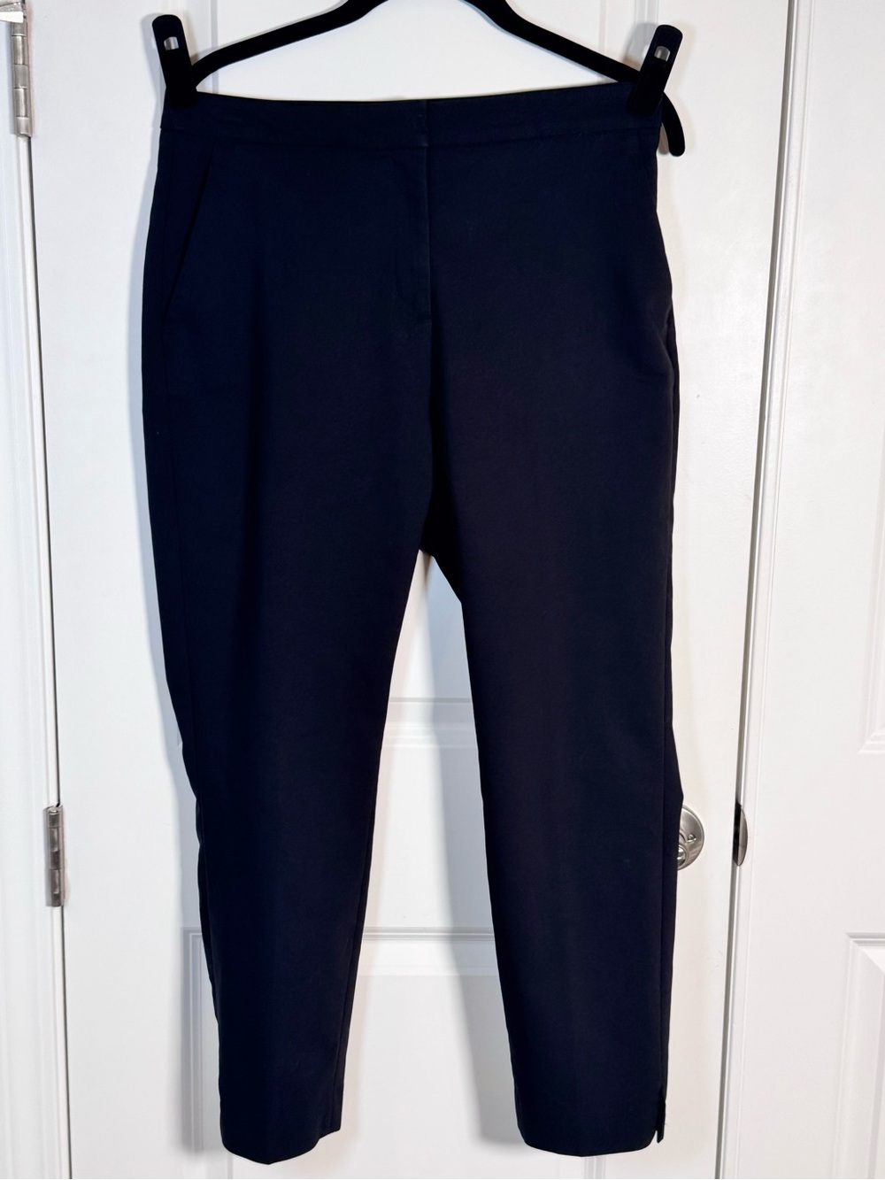 H&M Black Slim Ankle Pants Women 6 Tailored Work Office Trousers Career Travel